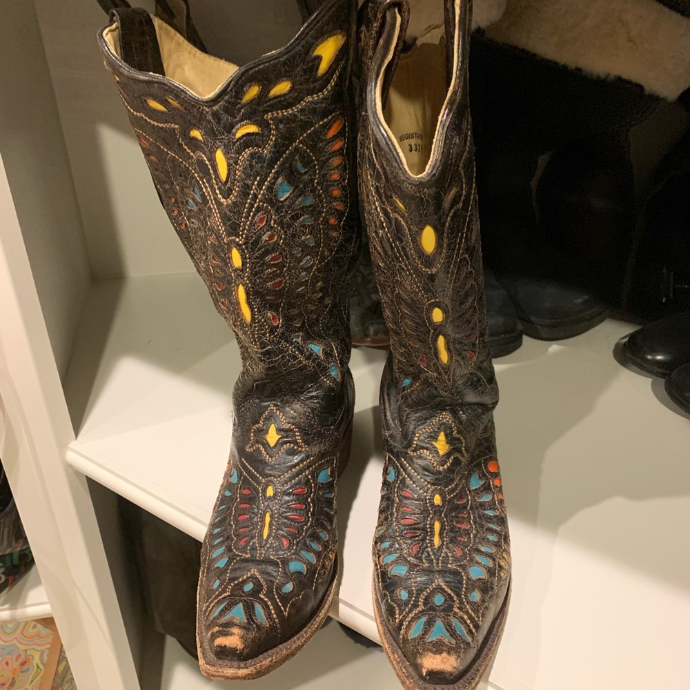 Corral women’s boots size 8